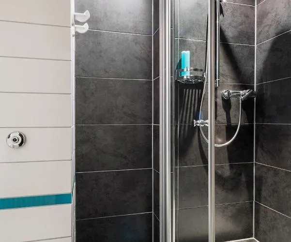 バーレベン アム ゼー 3*